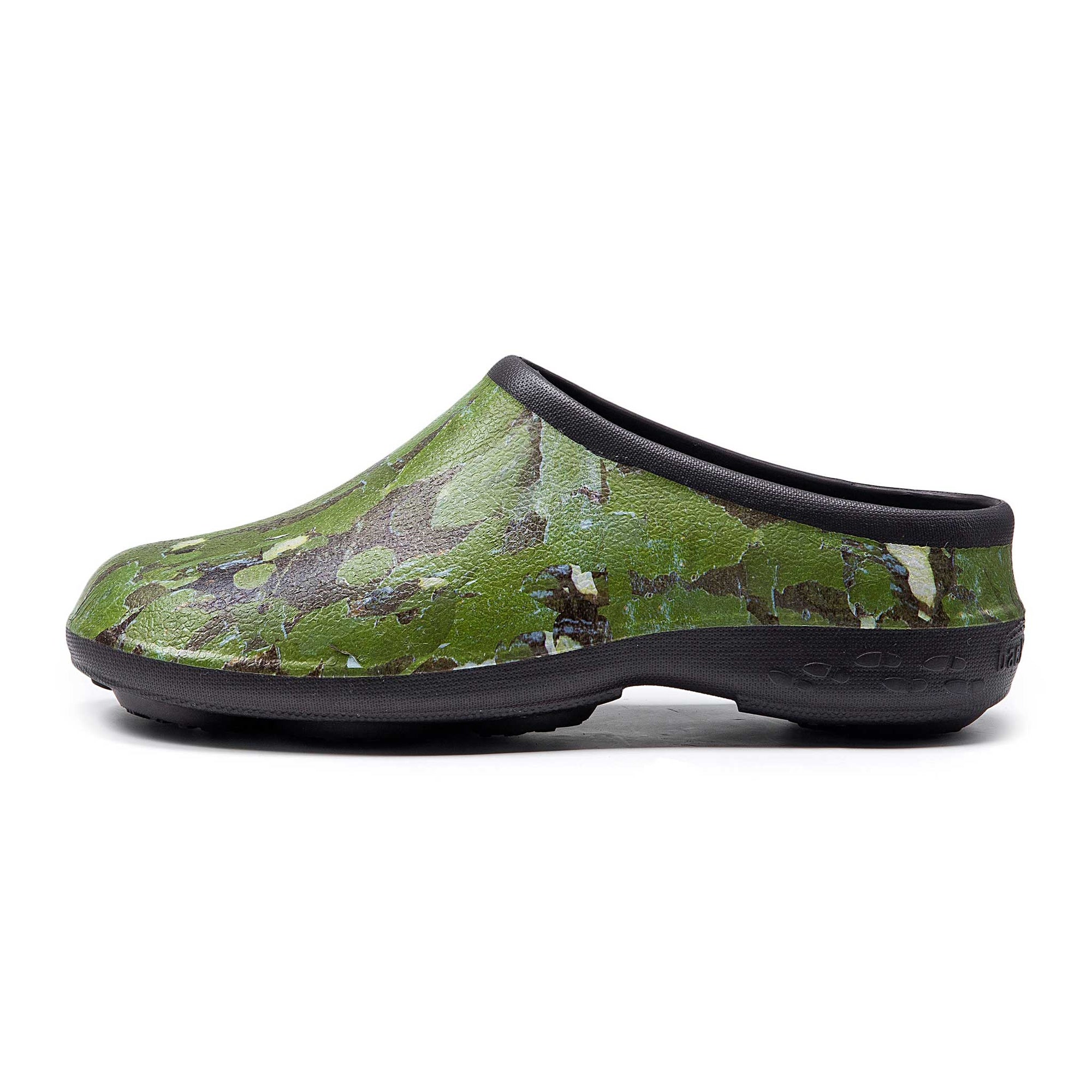 Green Camo Chunky Tread Classic Men's Clogs