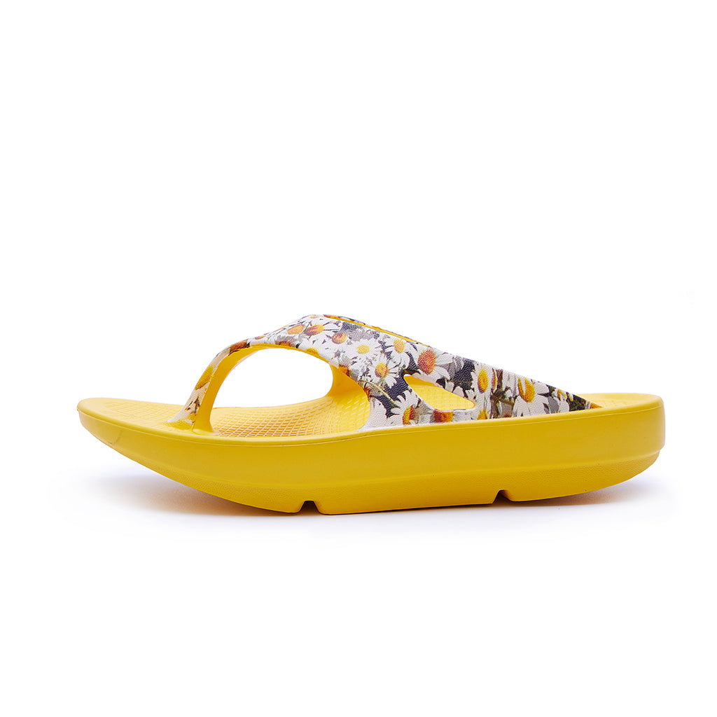 Daisy pattern printed yellow bright supersole comfortable recovery flip flops