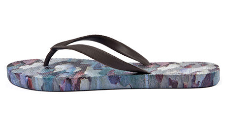 Backdoorshoes - Tree Camo Beach Flip Flops